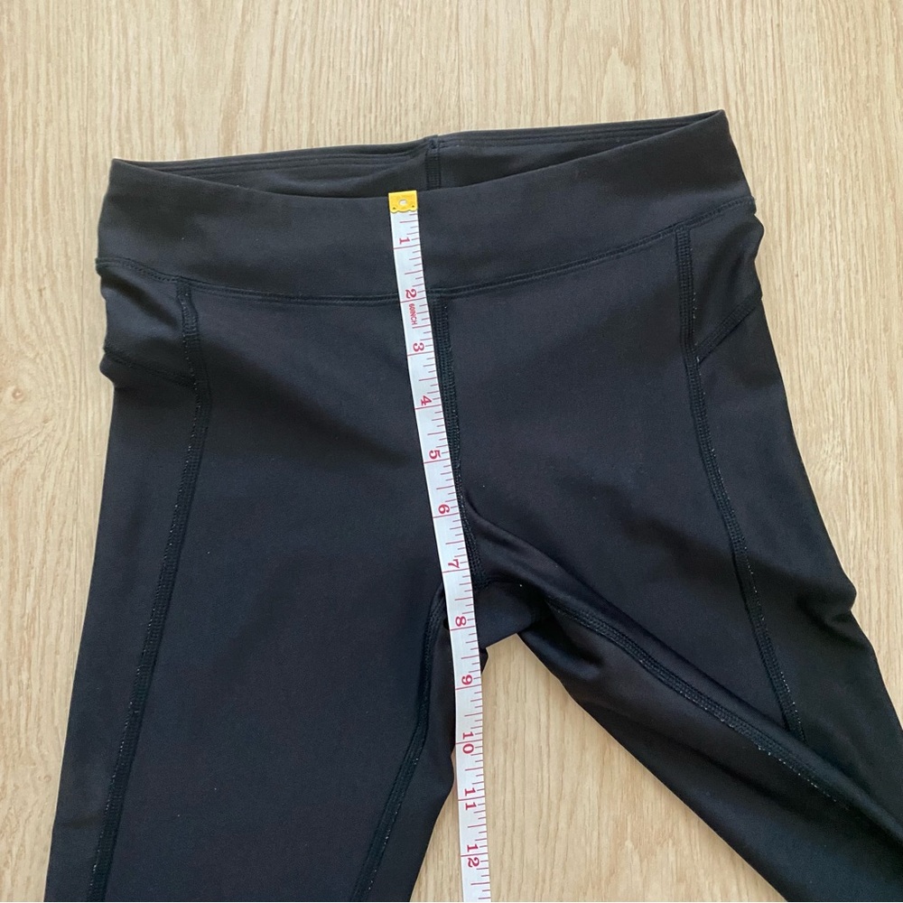 Under Armour Women's UA HeatGear® Armour Capris Black Size XS - Picture 8 of 9